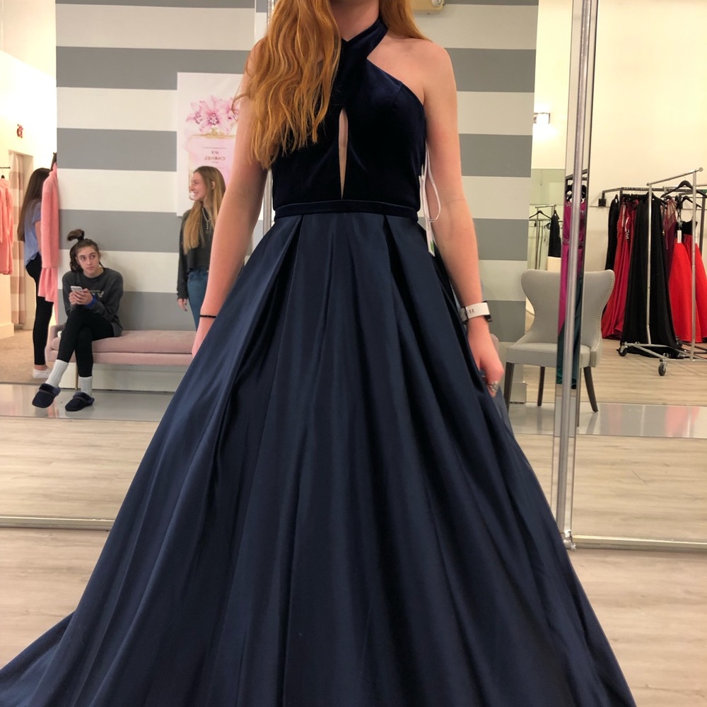 Prom Dress - Picture 2 of 2